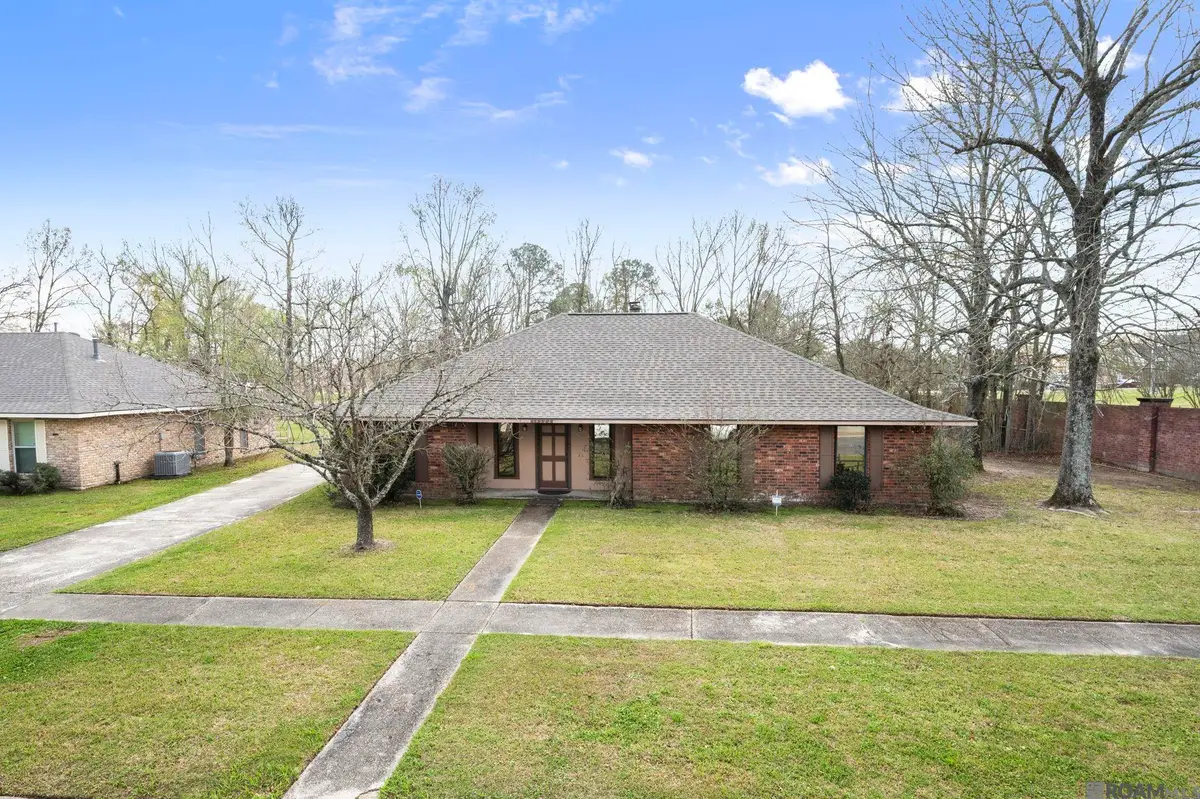 14522 Chimneywood Ave, Baton Rouge, LA 70816 - #1