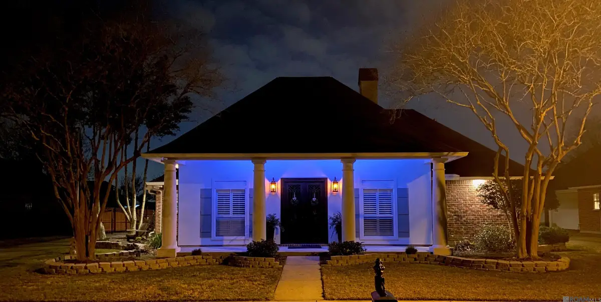 3204 White Lane Dr, Baton Rouge, LA 70816 - #1