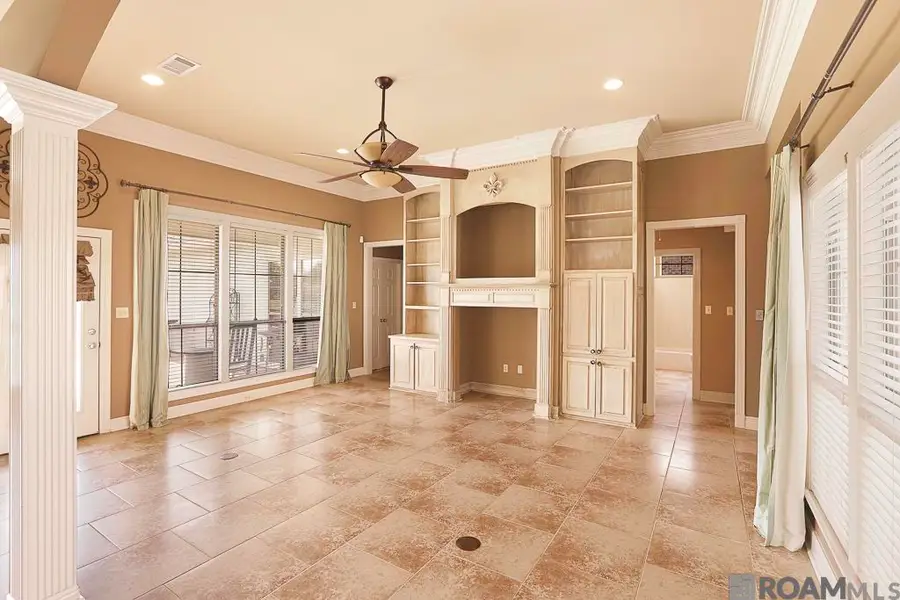 16704 Highland Club Ave, Baton Rouge, LA 70817 - #3