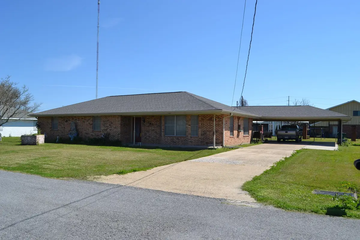 163 Comeaux Dr, Lockport, LA 70374 - #1