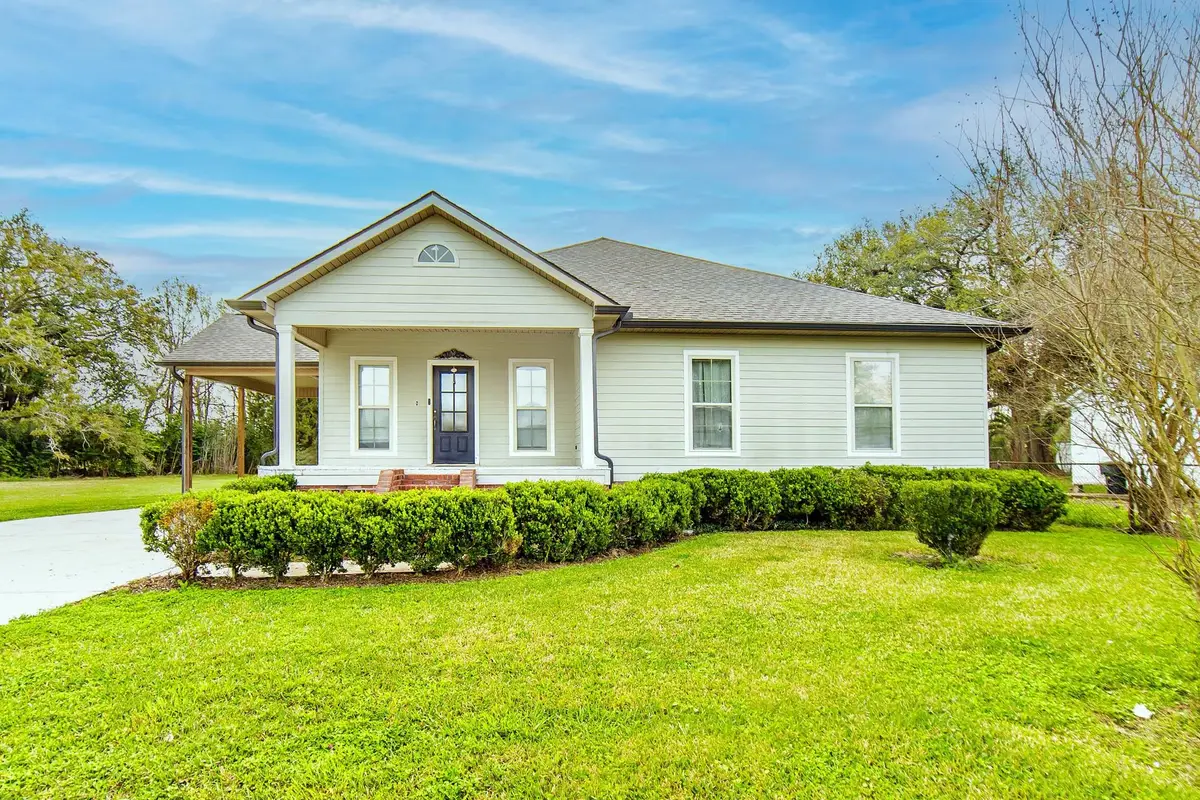 118 Hotard Street, Bourg, LA 70343 - #1
