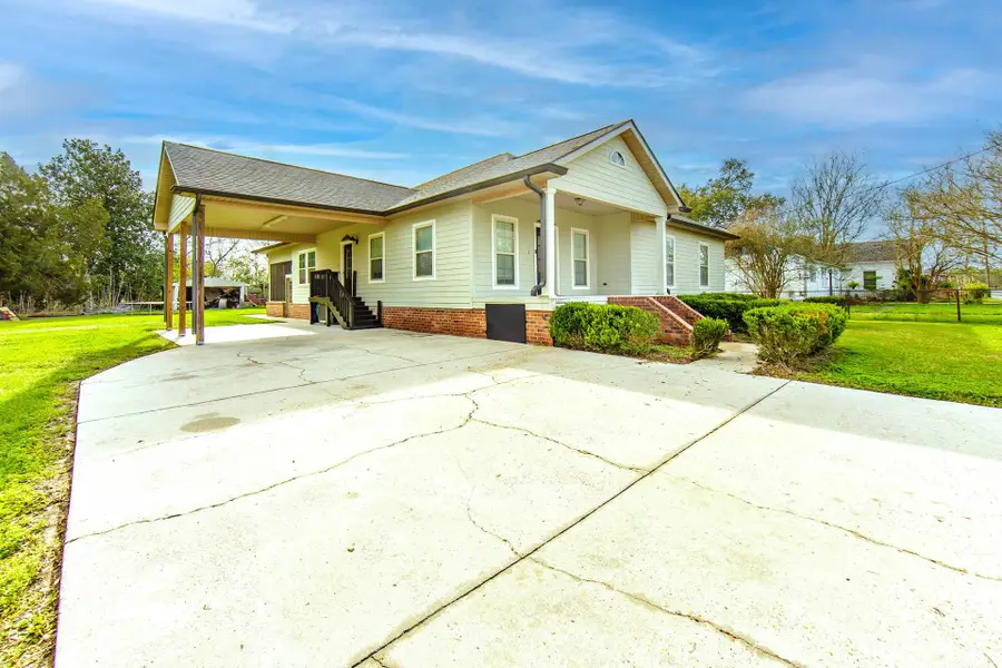 118 Hotard Street, Bourg, LA 70343 - #2