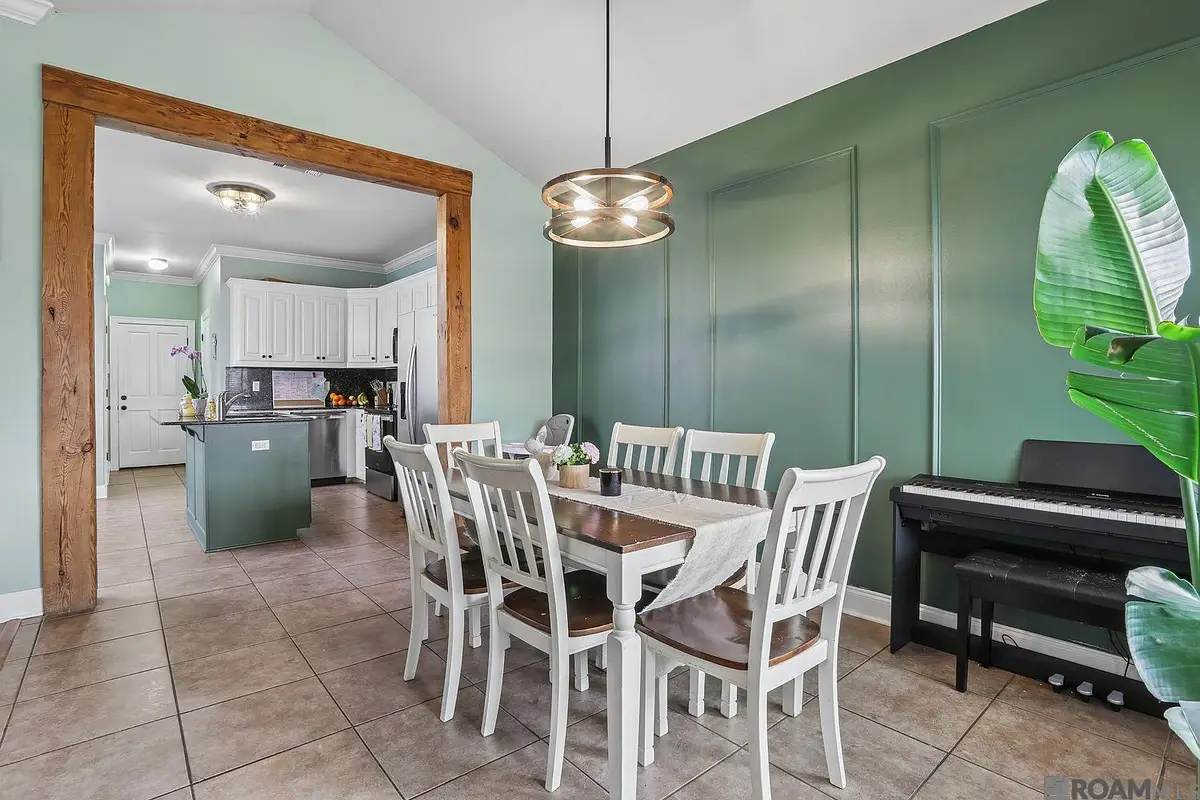 2688 Old Towne Rd, Zachary, LA 70791 - #1