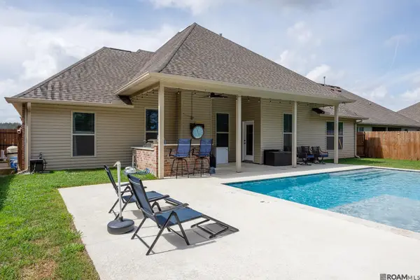 23570 Gardenia Ave, Denham Springs, LA 70726