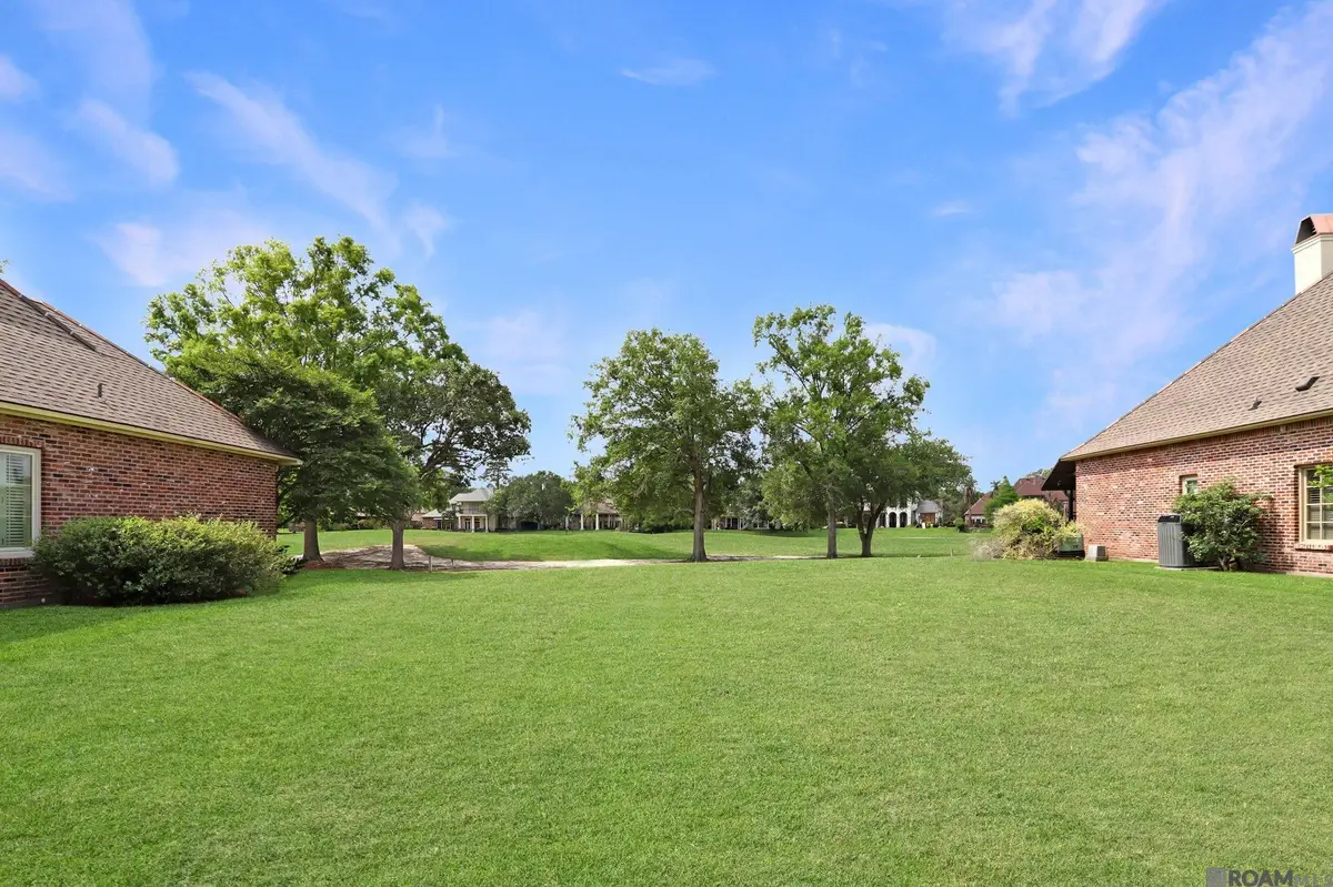 19371 Garden Lake Ct, Baton Rouge, LA 70809 - #1