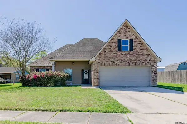 2263 Zelmere St, Zachary, LA 70791