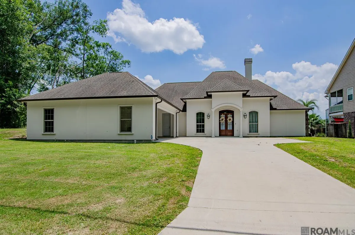 13115 Diversion Canal Rd, Saint Amant, LA 70774 - #1