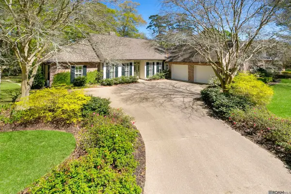 5845 S Shore Dr, Baton Rouge, LA 70817