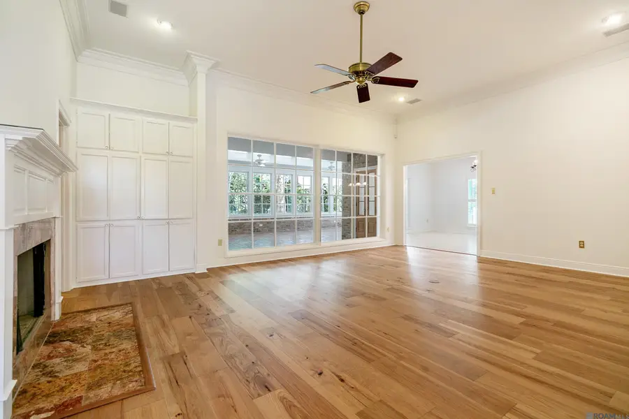 5845 S Shore Dr, Baton Rouge, LA 70817 - #3