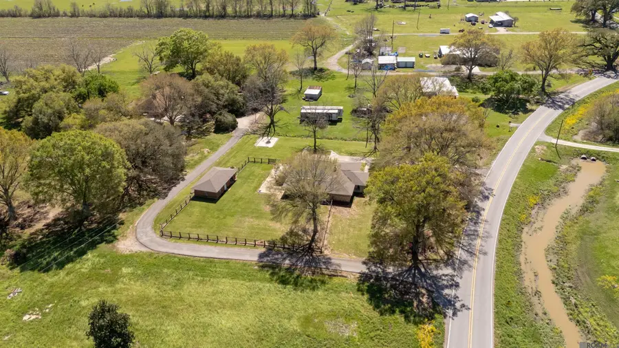 6314 Poydras Bayou Dr, Erwinville, LA 70729 - #2