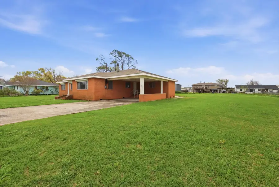 113 Prosperity St, Chauvin, LA 70344 - #2