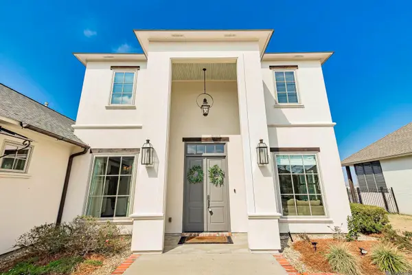 2544 Tiger Crossing Dr, Baton Rouge, LA 70810