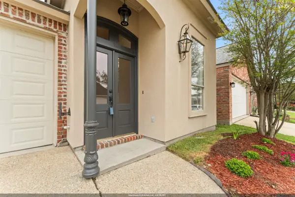 10684 Woodland Oaks, Baton Rouge, LA 70809