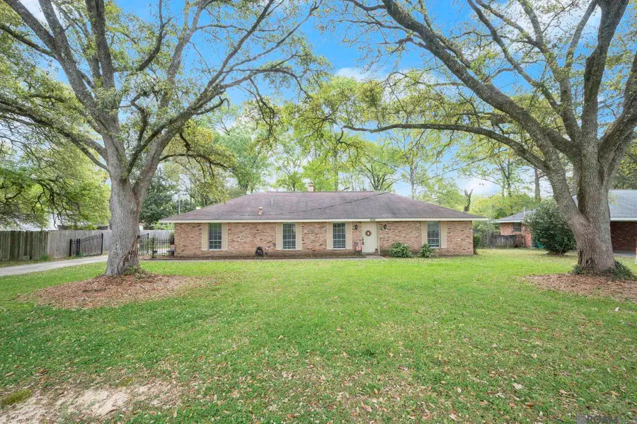5216 Gloria St, Zachary, LA 70791 - #3