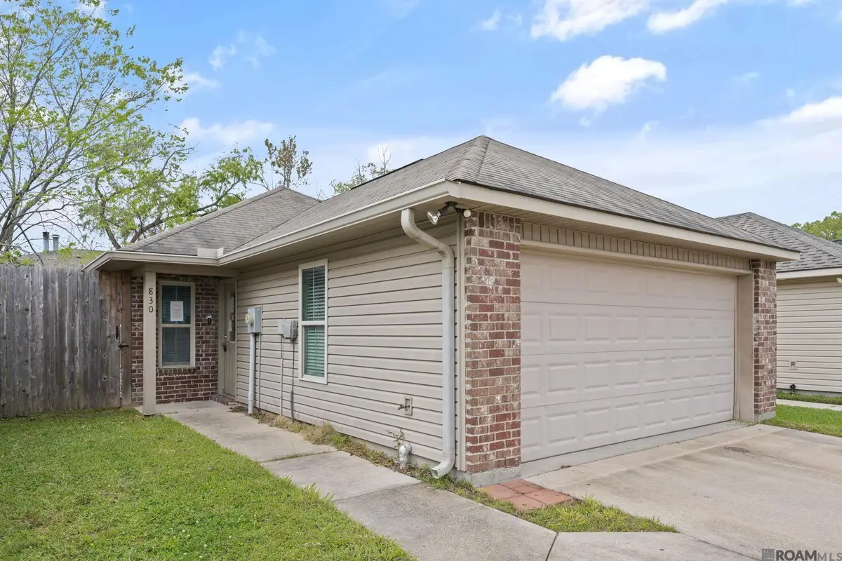 830 Sedona Pines Dr, Baton Rouge, LA 70816 - #1