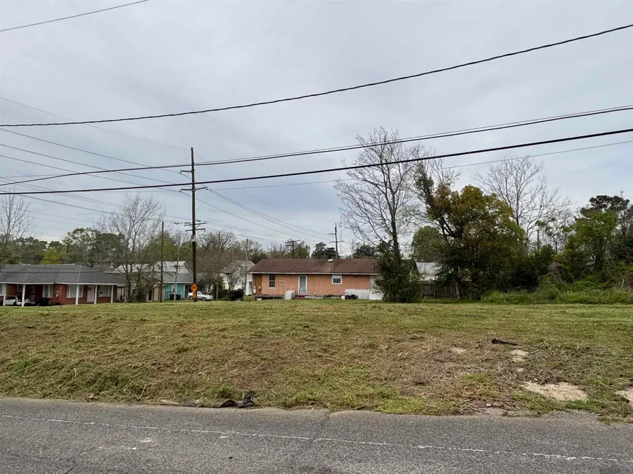 1823 Terrace St, Baton Rouge, LA 70791 - #2