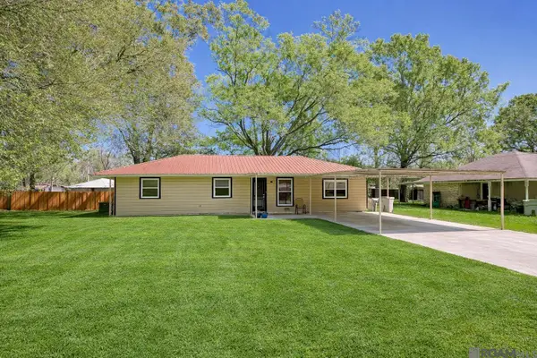 1506 Landry Dr, Baker, LA 70714