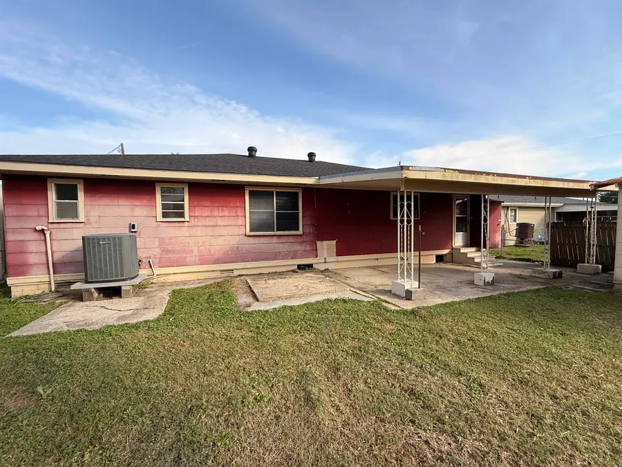 403 Fanguy St, Chauvin, LA 70344 - #2