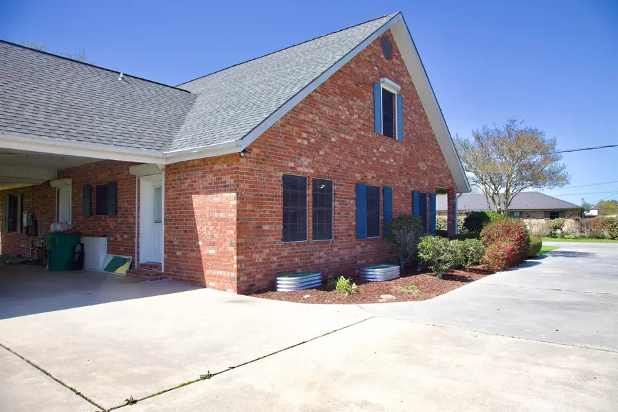 128 E 43rd Place, Cut Off, LA 70345 - #3