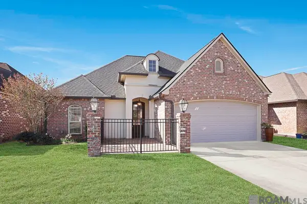 38562 Cardinal Ct, Prairieville, LA 70769