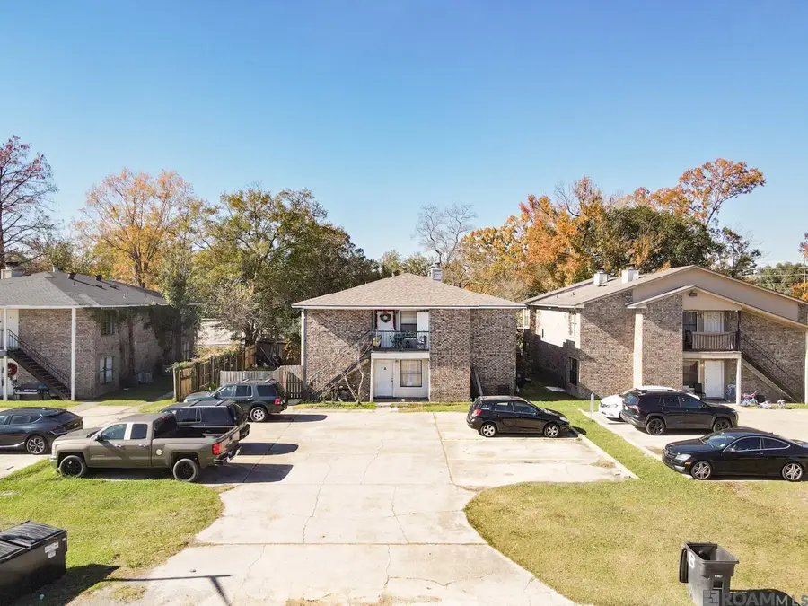 814 Hammond Manor Dr, Baton Rouge, LA 70816 - #3