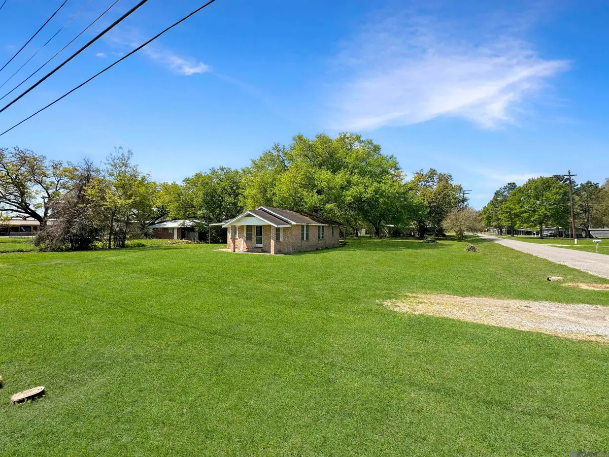 13409 La Hwy 44, Gonzales, LA 70737 - #1