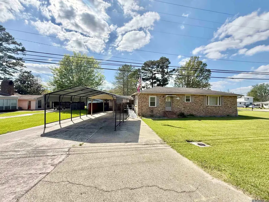 22510 Warren St, Plaquemine, LA 70764 - #2