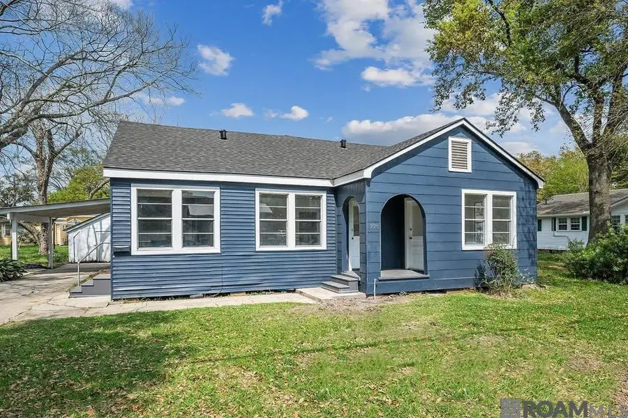 720 Avenue C, Port Allen, LA 70767 - #2