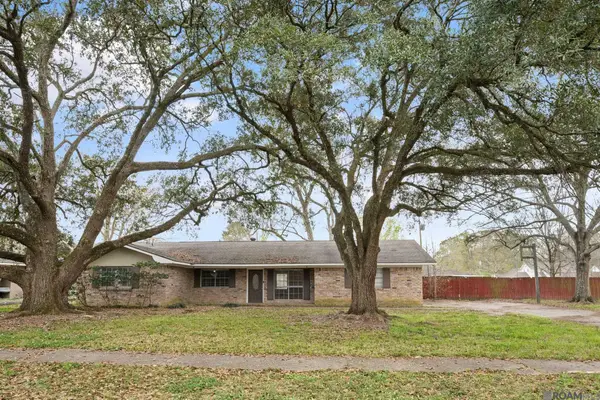 3466 Nelson St, Zachary, LA 70791