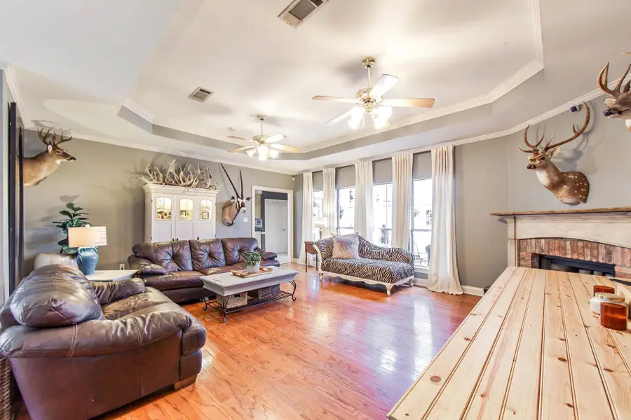 121 Autumn Dr, Houma, LA 70360 - #3