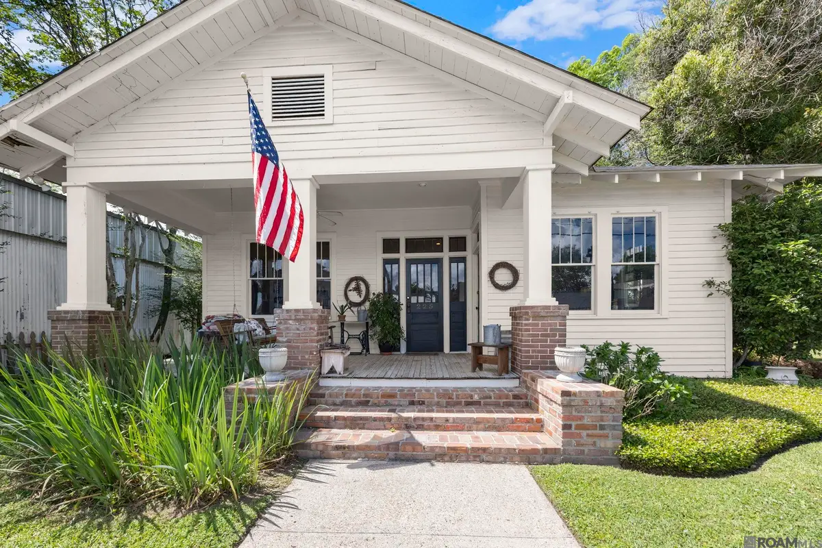 225 N Range Ave, Denham Springs, LA 70726 - #1