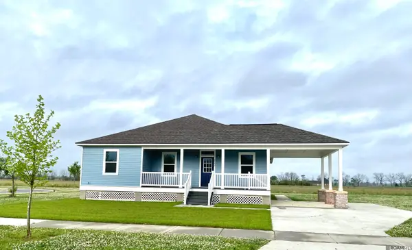 8842 Heron Way, New Roads, LA 70760