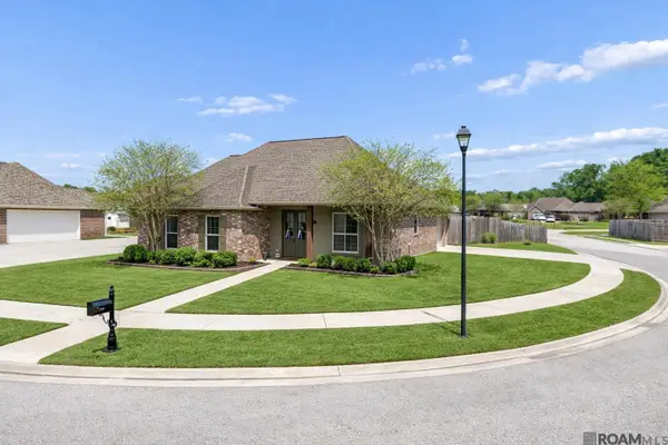 16995 Bentons Ferry Ave, Greenwell Springs, LA 70739