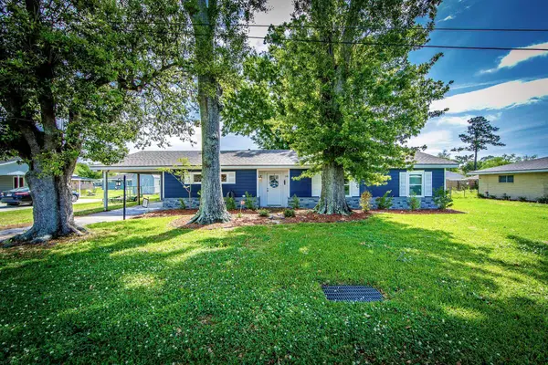 305 Wisteria St, Thibodaux, LA 70301