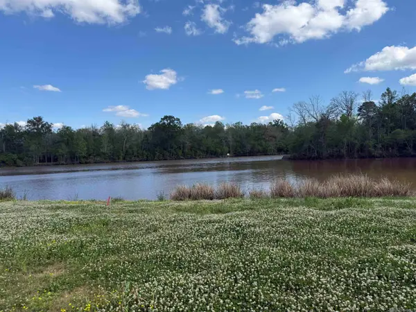 26025 La Hwy 77, Plaquemine, LA 70764