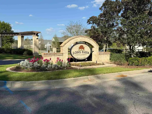 8424 Luray Ln, Baton Rouge, LA 70817