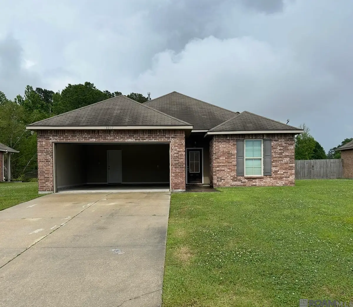 13947 Arbor Walk Dr, Denham Springs, LA 70726 - #1