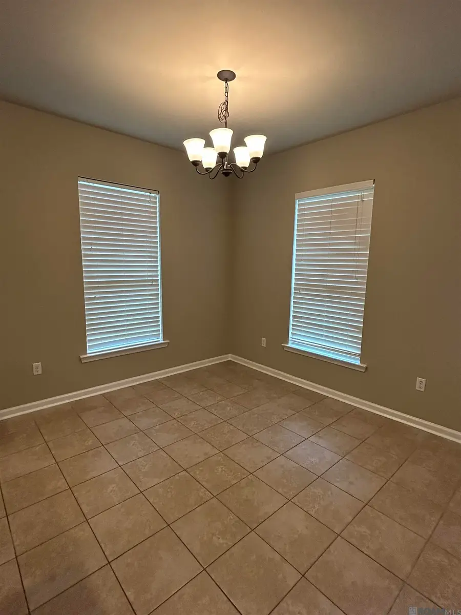 13947 Arbor Walk Dr, Denham Springs, LA 70726 - #2
