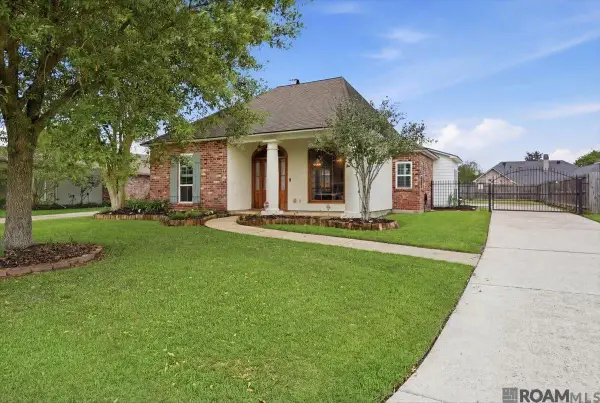 36498 Manchac Crossing Ave, Prairieville, LA 70769