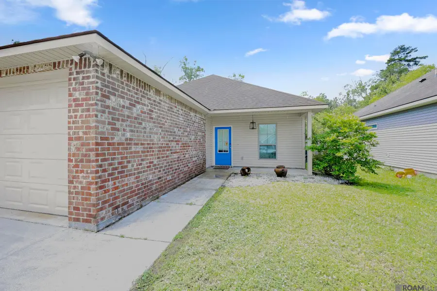 10836 Field Pointe Dr, Denham Springs, LA 70726 - #2
