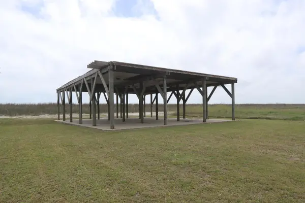 1746 Highway 1, Grand Isle, LA 70358