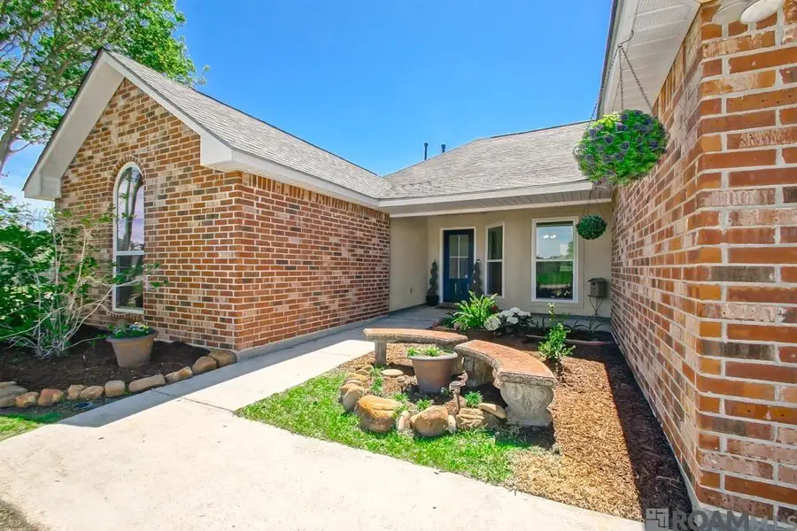 23840 Rosemont Ave, Denham Springs, LA 70726 - #3