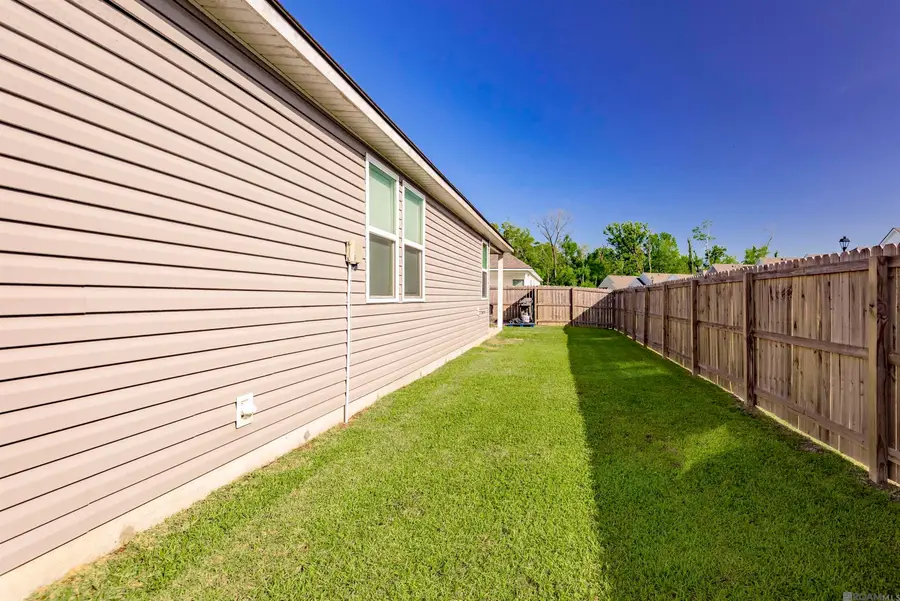 921 Drago Dr, Baton Rouge, LA 70820 - #2