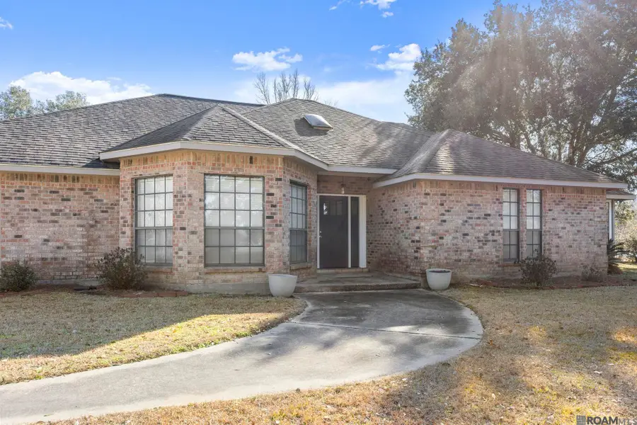 8110 Main St, Zachary, LA 70791 - #3
