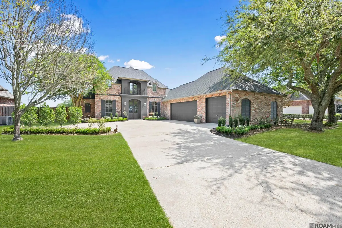 6250 Beau Douglas Ave, Gonzales, LA 70737 - #1