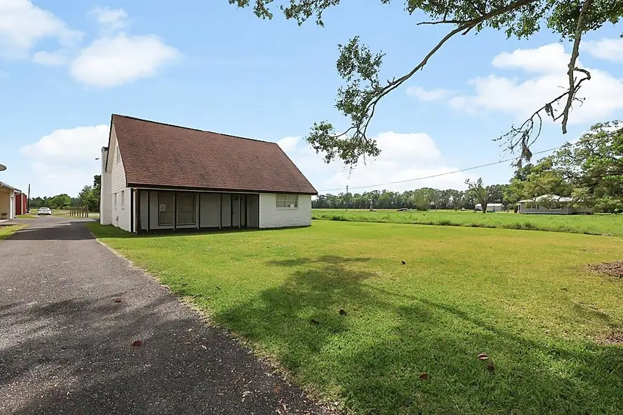 4361 Bayou Black Dr, Houma, LA 70360 - #2