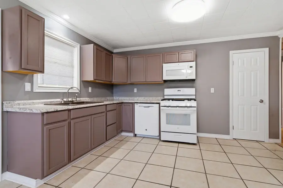 209 Leslie St, Houma, LA 70363 - #3
