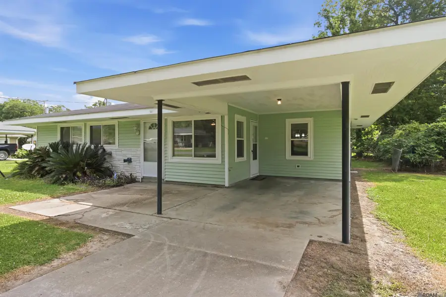308 Bunn St, Donaldsonville, LA 70346 - #2
