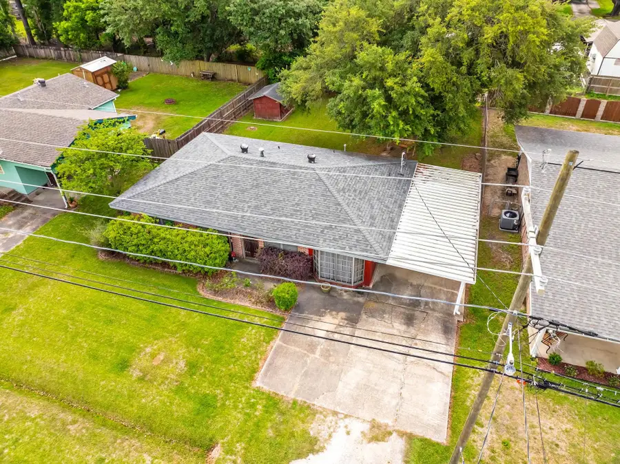 704 Collins Dr, Houma, LA 70364 - #3