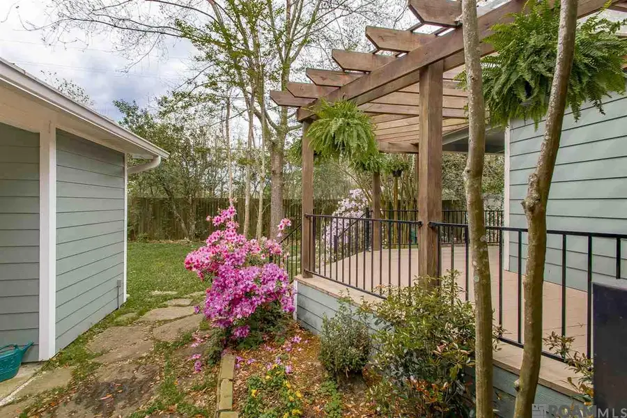 2560 July, Baton Rouge, LA 70808 - #2